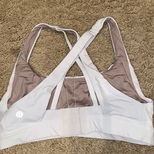 •lululemon high support sports bra